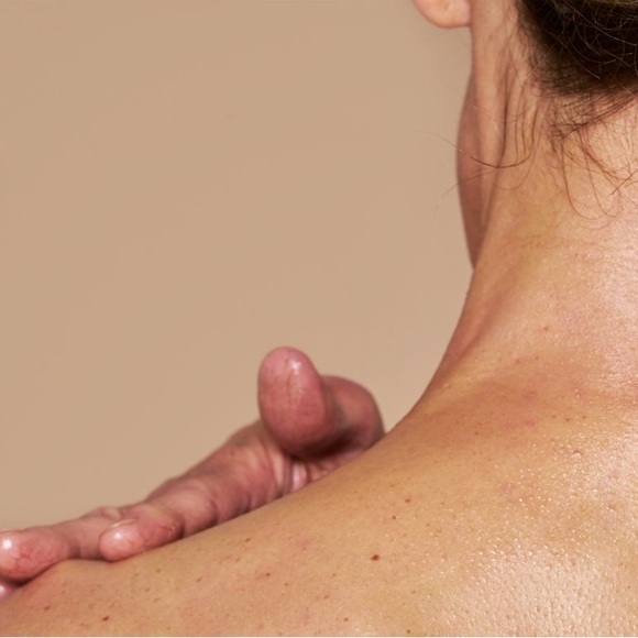 ✨ OSEA Undaria Algae Body Oil | Vanity Size (18 mL / 0.6 fl oz) ✨ - Picture 4 of 4